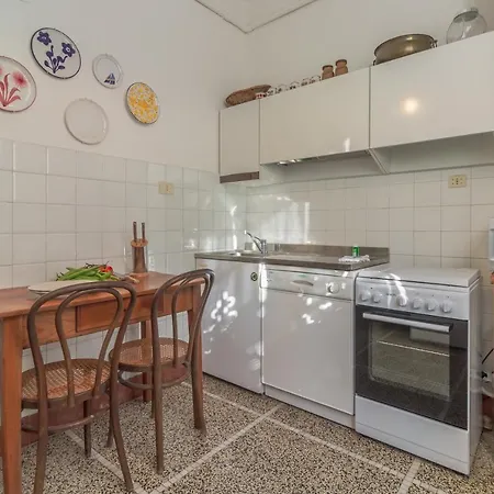 Casa Sara A Due Passi Dal Centro E Dal Mare Апартаменты