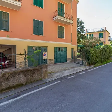 Casa Sara A Due Passi Dal Centro E Dal Mare Apartment *